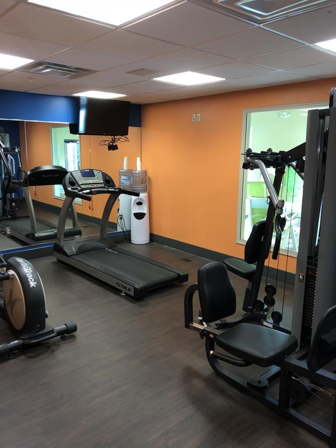 Countryview Inn & Suites Robinson Ngoại thất bức ảnh