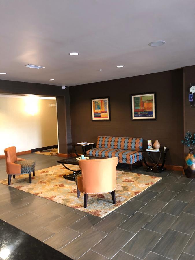 Countryview Inn & Suites Robinson Ngoại thất bức ảnh
