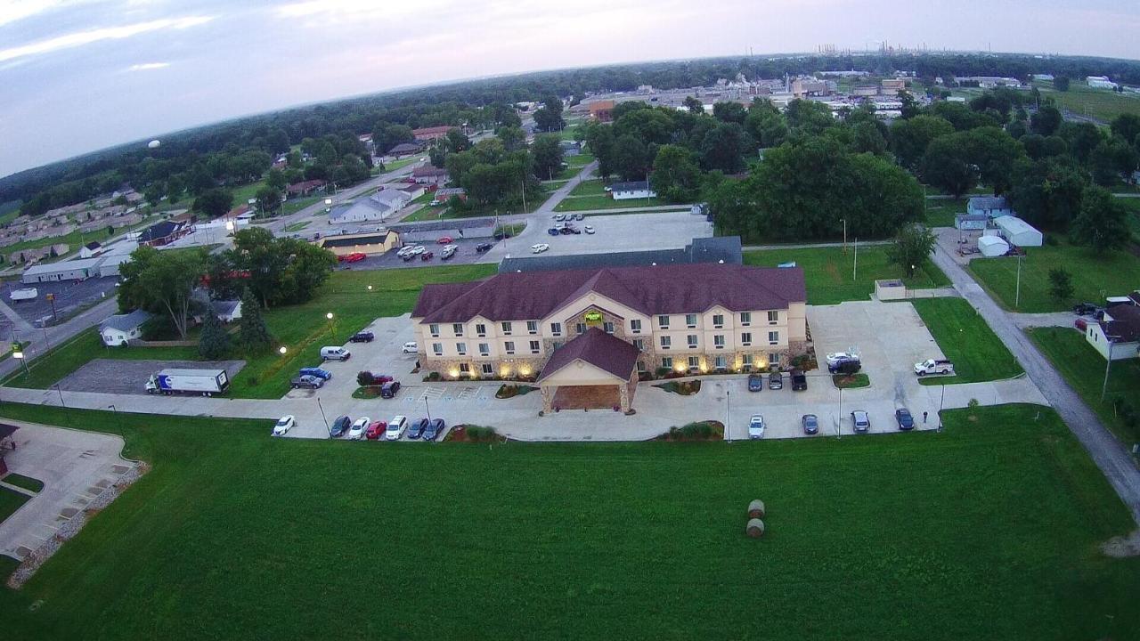 Countryview Inn & Suites Robinson Ngoại thất bức ảnh